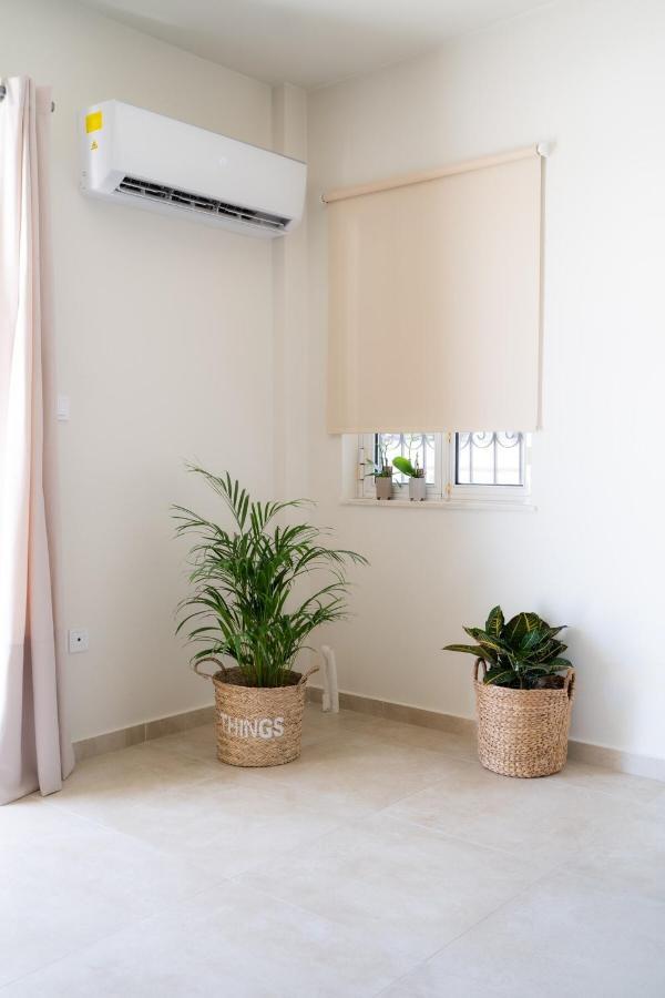 Comfortable Apartment Close To The Airport Spáta 외부 사진