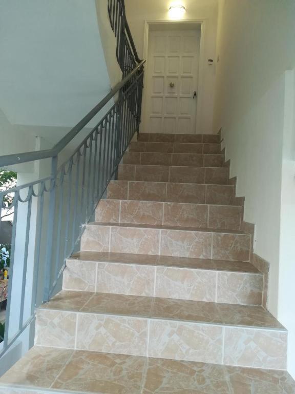 Comfortable Apartment Close To The Airport Spáta 외부 사진