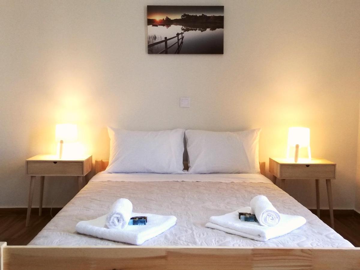 Comfortable Apartment Close To The Airport Spáta 외부 사진
